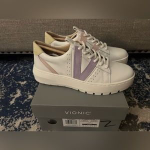 VIONIC Women’s Abyss Simasa Sneaker - Size 6 - NIB